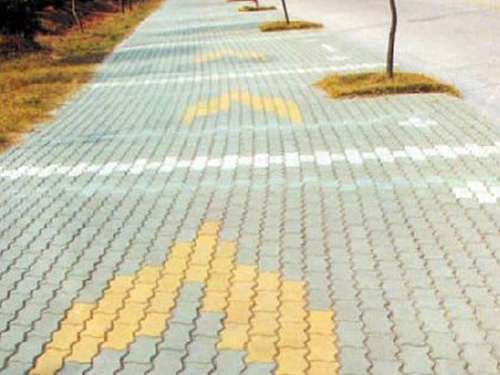 路邊步道板